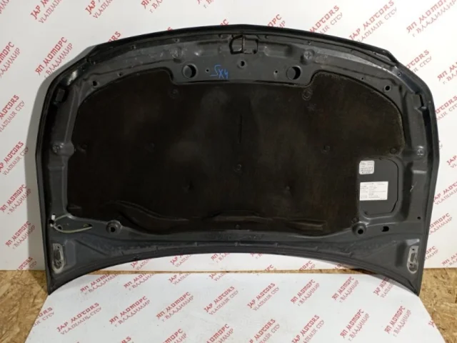 Капот для Suzuki SX4 2006-2009 на фотографиях