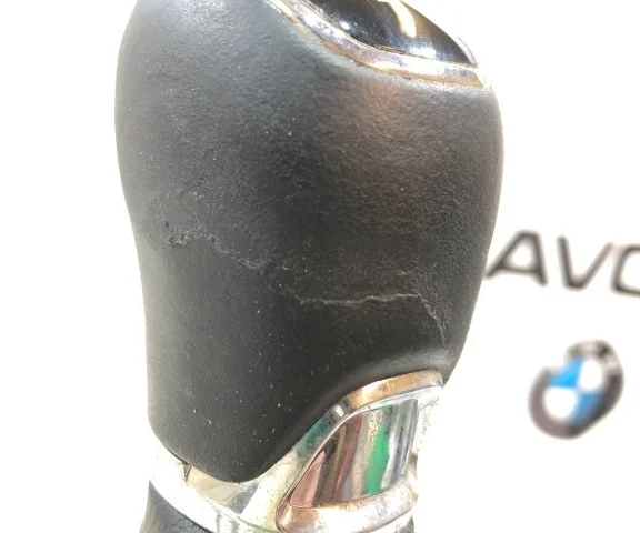 Ручка МКПП для Skoda Octavia A7 на фотографиях