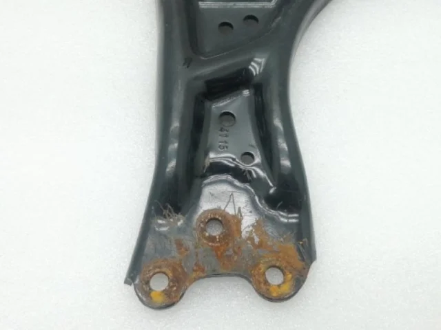 Рычаг передний левый нижний для Volkswagen Polo V (6C) Седан 2015-2020 на фотографиях