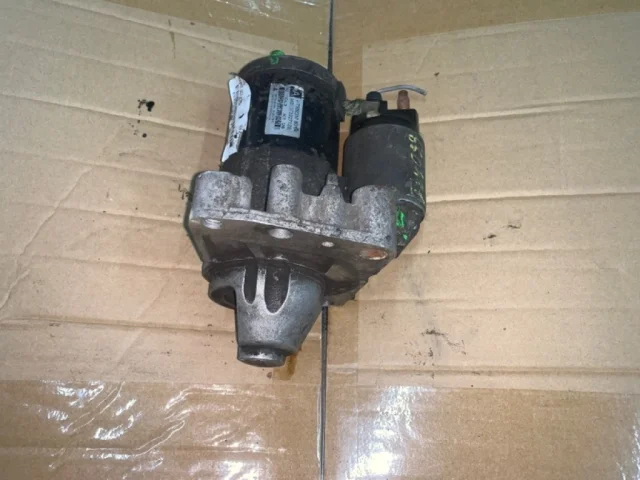 Стартер для Citroen C4 Хэтчбек 2004-2011 на фотографиях