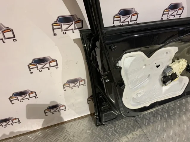 Двери для Citroen C4 Хэтчбек 2004-2011 на фотографиях