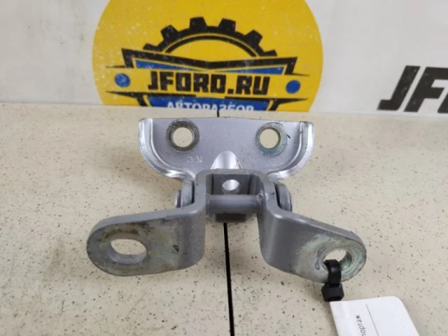 Петля двери задняя левая верхняя для Kia Cerato YD 2016-2020 rest. на фотографиях