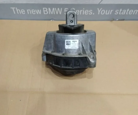 Подушка двигателя передняя левая верхняя для BMW 3er G20 2018+ на фотографиях