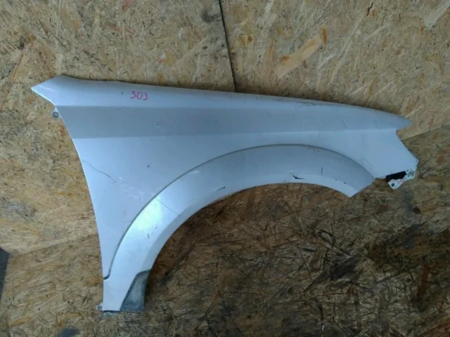 Крылья для Subaru Legacy BL/B13 2003-2009 на фотографиях