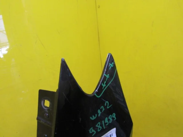 Подкрылок передний правый для Mercedes-Benz S class W222 2013-2017 на фотографиях