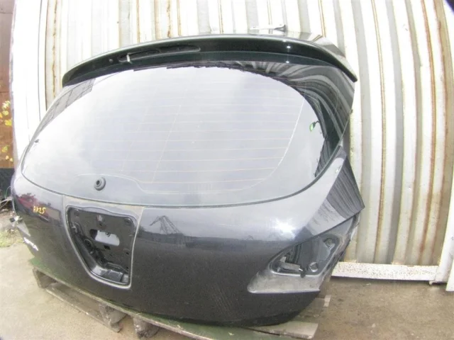 Крышка багажника для Opel Astra J Sports Tourer 2009-2017 на фотографиях