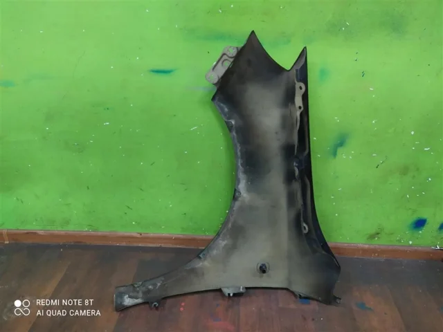 Крыло правое для Skoda Fabia 5J Estate 2007-2015 на фотографиях