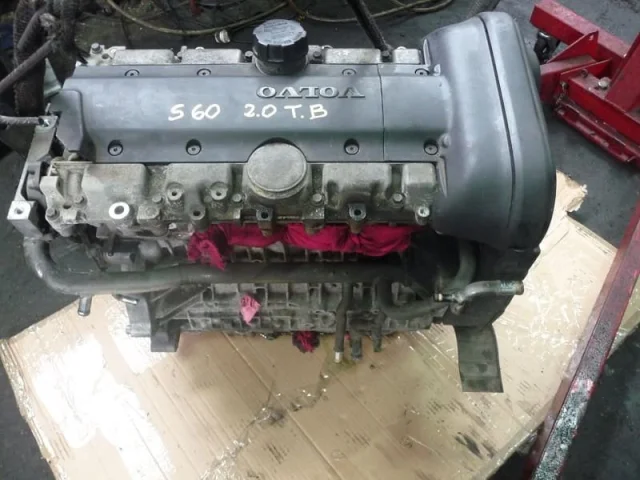 Продажа двигателя B5204T5