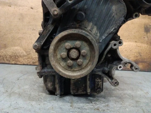 Двигатель без навесного для Vortex Estina A5FL 2008-2014 на фотографиях