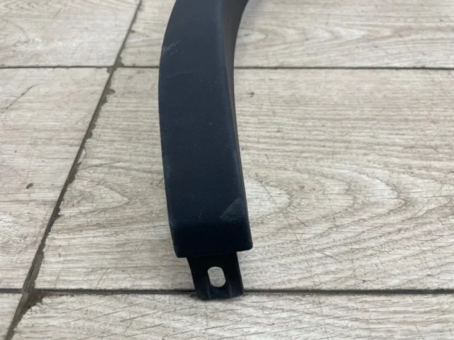 Арка колеса передняя левая для Volkswagen Touareg II (7P5) 2010-2014 на фотографиях