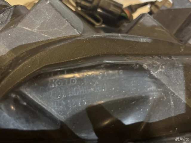 Фара правая для Nissan Teana J31 2003-2007 на фотографиях