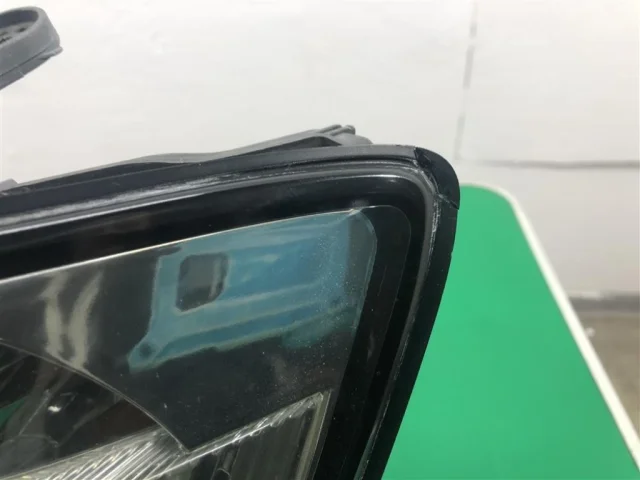 Фара ксенон левая для Subaru Legacy Универсал BP/B13 2003-2009 на фотографиях