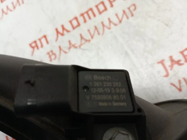 Патрубок интеркулера для Citroen C4 Седан 2010-2016 на фотографиях