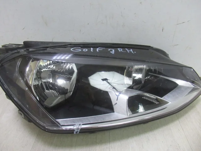 Фара правая для Volkswagen Caddy IV (2K) 2015-2020 на фотографиях