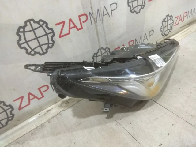 Фара ксенон левая для Infiniti QX 70 2013-2019 на фотографиях