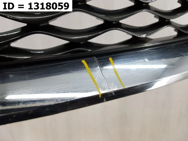 Решетка радиатора для Infiniti QX 80 2013-2022 на фотографиях