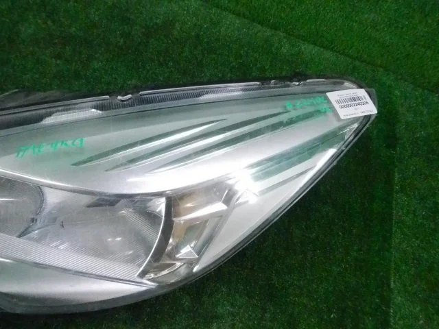 Фара левая для Ford Kuga CBV 2008-2013 на фотографиях