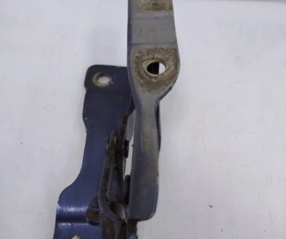 Петля капота левая для Hyundai Tucson TL rest 2018-2021 на фотографиях