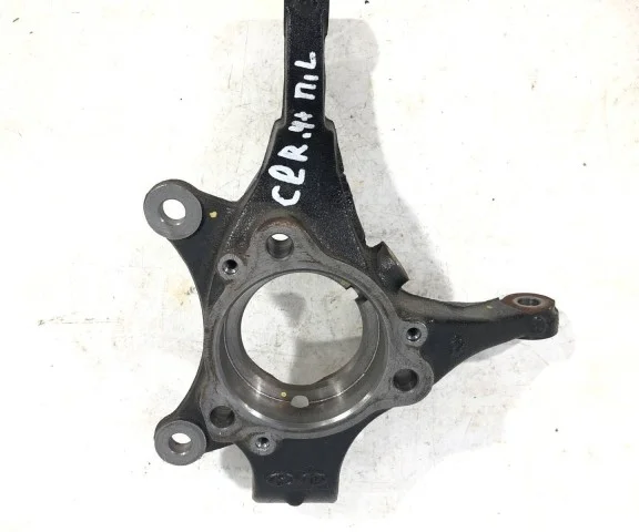 Кулак поворотный левый для Kia Cerato YD 2016-2020 rest. на фотографиях