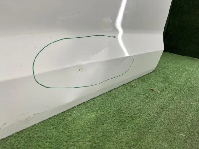 Накладка на дверь передняя левая для Volkswagen Polo V Седан (6R) 2009-2015 на фотографиях