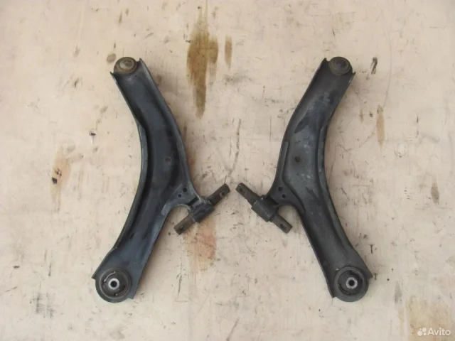 Рычаг передний левый нижний для Nissan Qashqai J10 2006-2013 на фотографиях