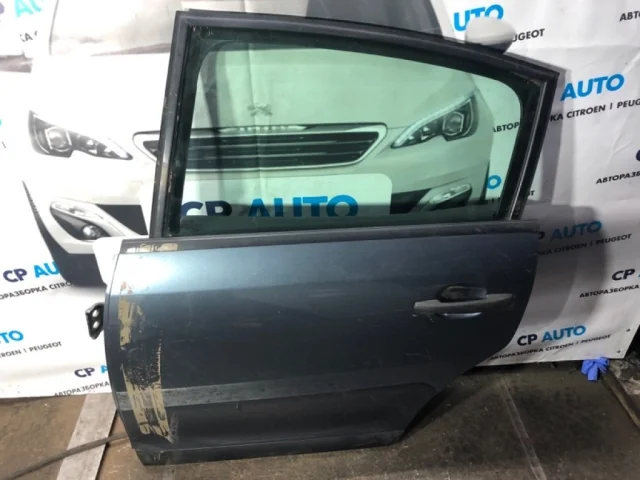 Дверь задняя левая для Citroen C4 Хэтчбек 2004-2011 на фотографиях