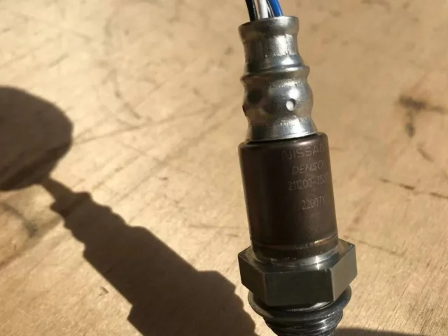 Лямбда-зонд (верхний) для Nissan X-Trail T31 RU 2007-2014 на фотографиях