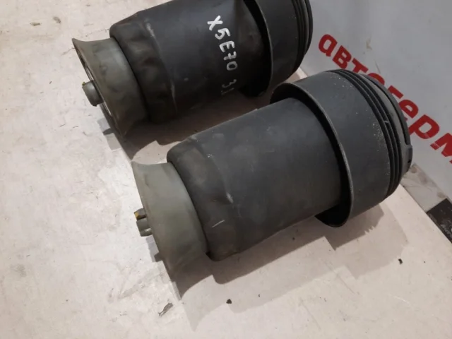 Пневмоподушка задняя левая для BMW X5 Е70 2006-2013 на фотографиях