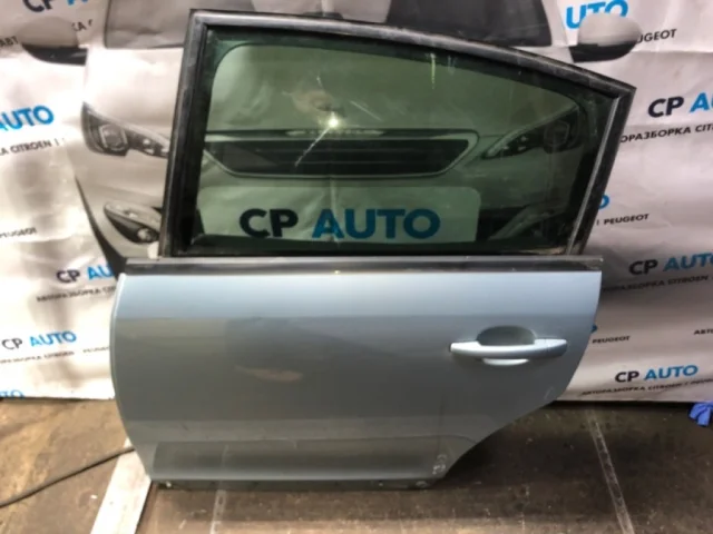 Дверь задняя левая для Citroen C4 Хэтчбек 2004-2011 на фотографиях
