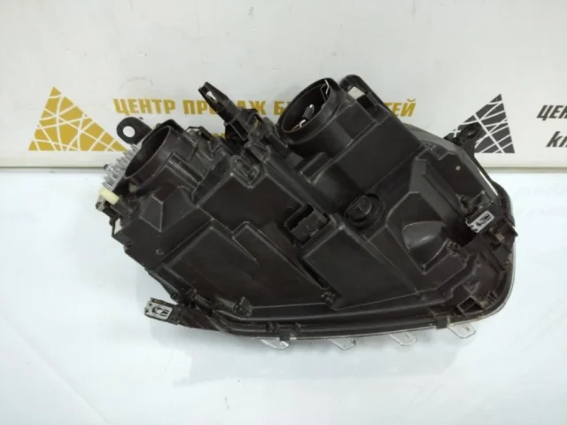 Фара левая для Renault Duster HM 2020+ на фотографиях