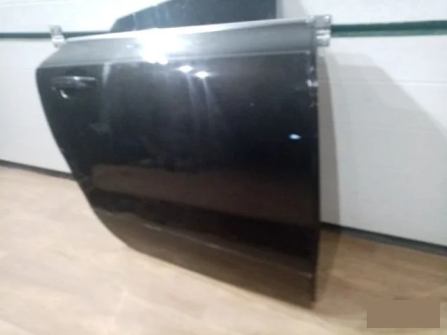 Дверь задняя правая для Audi A7 4G 2010-2014 на фотографиях