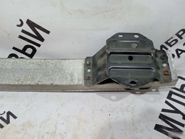 Усилитель заднего бампера для Toyota Avensis Универсал T250 2003-2008 на фотографиях