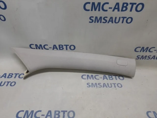 Накладка лобового стекла левая для Mercedes-Benz GLK class X204 2008-2016 на фотографиях