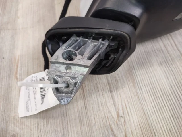 Зеркало боковое правое для Volkswagen Touareg III (CR) 2018+ на фотографиях