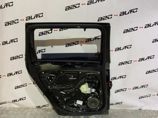 Дверь передняя левая для Volkswagen Passat Variant (B6, Typ 3C) 2004-2010 на фотографиях