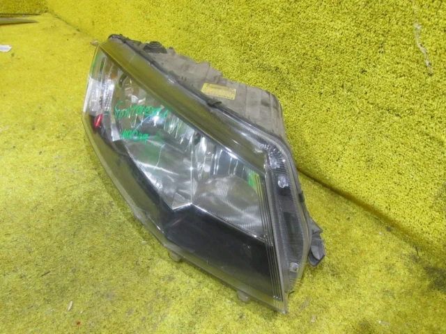 Фары для Skoda Octavia A7 Tour на фотографиях