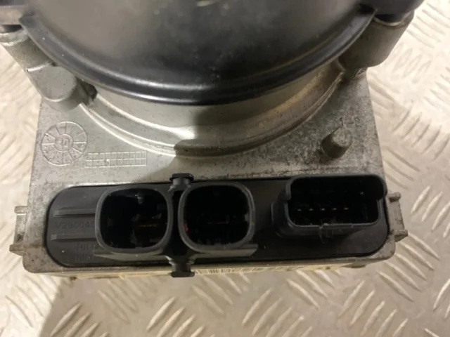 Насос ГУР для Citroen C4 Хэтчбек 2010-2016 на фотографиях