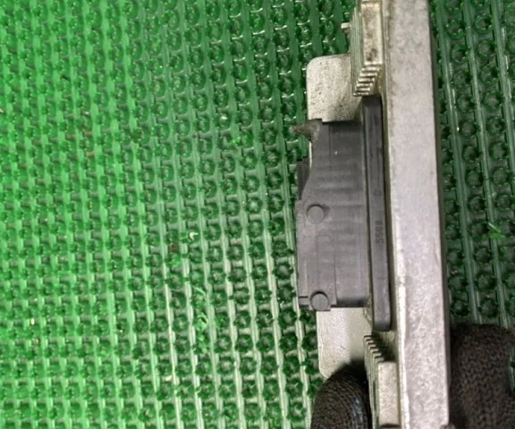 Блок управления двигателем для Opel Vectra B Caravan 1996-2003 на фотографиях