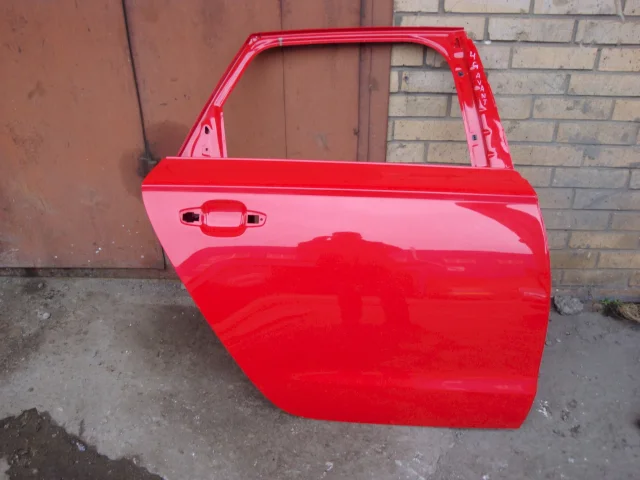 Двери для Audi A6 C7 Avant 2010-2018 на фотографиях