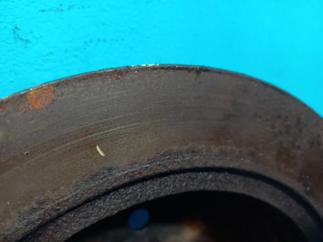 Тормозные колодки задние для Lexus RX MCU38, MCU33, MCU35 (USA) 2004-2009 на фотографиях