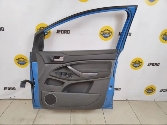 Дверь передняя правая для Ford Kuga CBV 2008-2013 на фотографиях