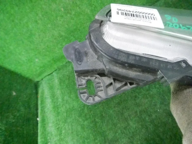 Фара левая для Ford Kuga CBV 2008-2013 на фотографиях