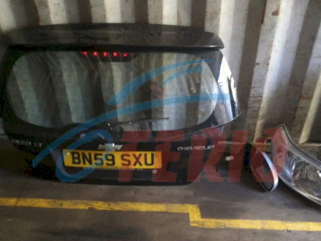 Крышка багажника для Chevrolet Aveo T200 Хэтчбек 2002-2008 на фотографиях