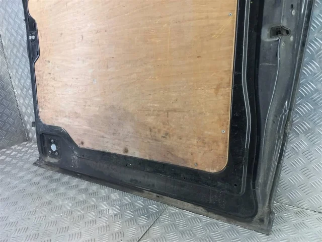 Дверь задняя (сдвижная) левая для Mercedes-Benz Vito W639 Vito Фургон 2003-2013 на фотографиях