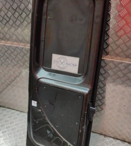 Двери для Fiat Doblo 223 2001-2016 на фотографиях