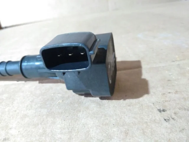 Катушка зажигания для Nissan Teana J31 2003-2007 на фотографиях