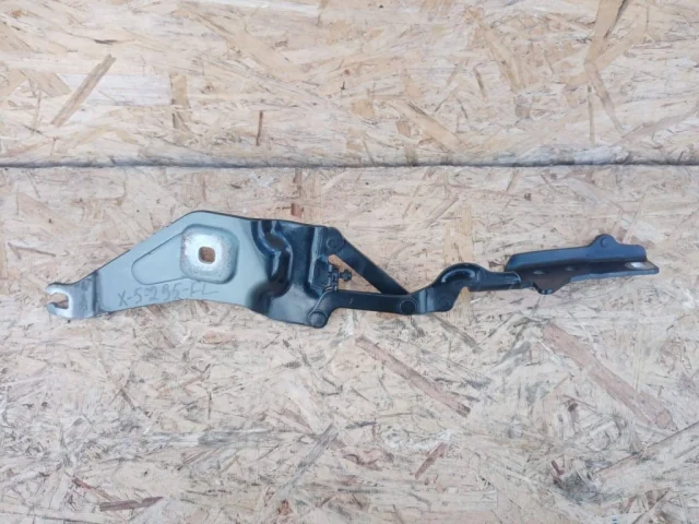 Петля капота правая для BMW X5 Е70 2006-2013 на фотографиях