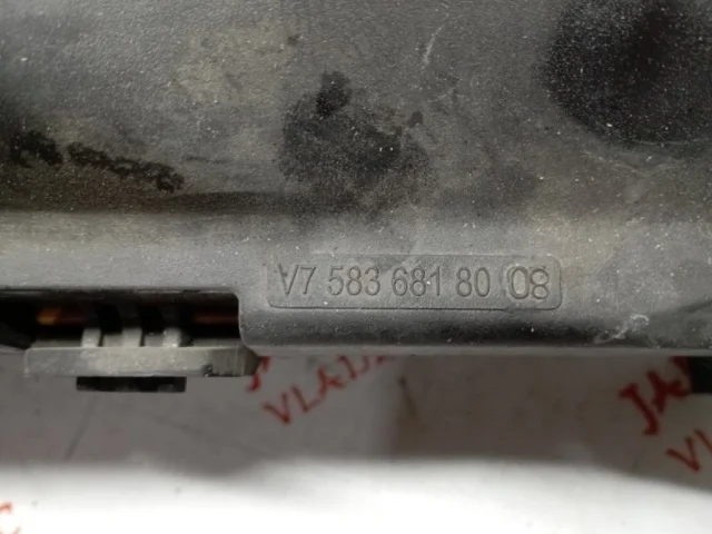 Корпус воздушного фильтра для Citroen C4 Хэтчбек 2010-2016 на фотографиях