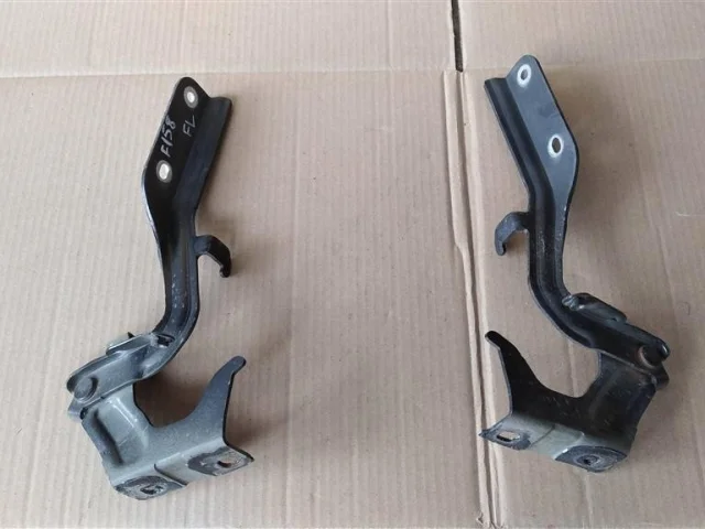 Петля капота левая для Nissan Juke YF15 rest 2014-2020 на фотографиях