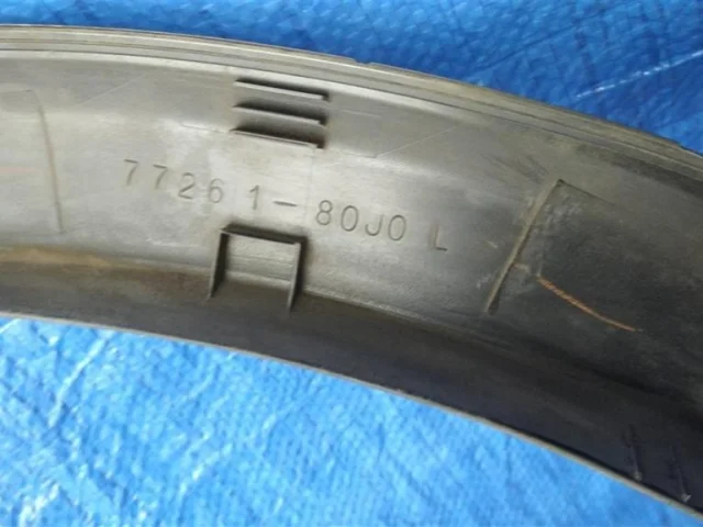 Крылья для Suzuki SX4 2013-2016 на фотографиях